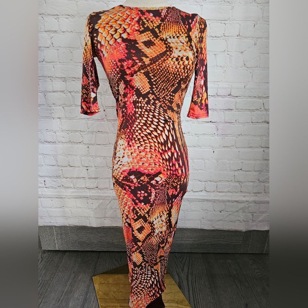 Oh My Love Patterned Open Back Midi Dress | Small | EUC